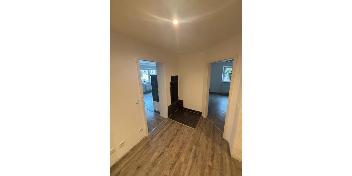 Erdgeschoßwohnung Büchenbach - 2 Zimmer, 81 m&sup2;, 800&euro; | Angebot:24962185