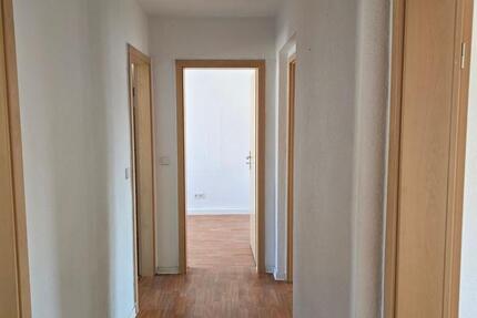 Wohnung Kalbe (Milde) - 3 Zimmer, 61 m&sup2;, 286&euro; | Angebot:25417993