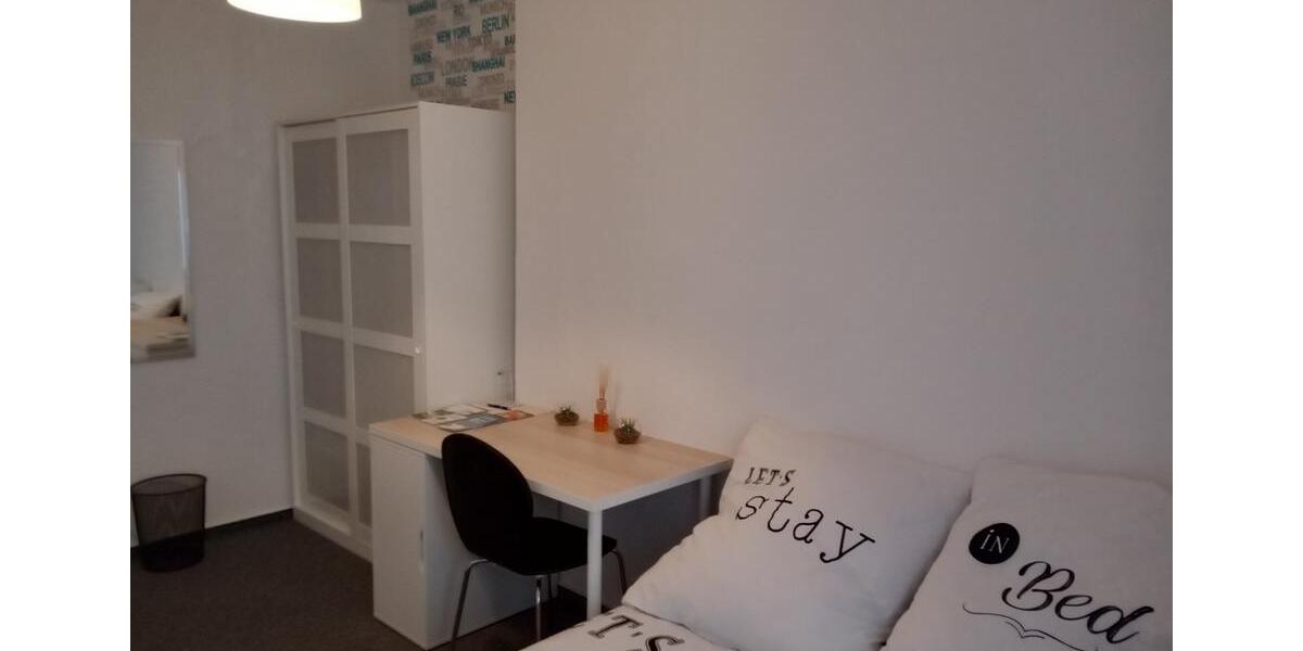 Wohnen auf Zeit Brandenburg an der Havel Bahnhofsvorstadt - 1 Zimmer, 12 m&sup2;, 500&euro; | Angebot:23307833