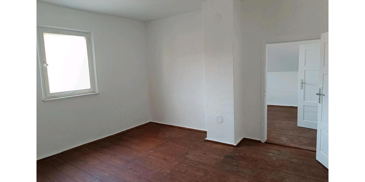 Etagenwohnung Röttenbach - 4 Zimmer, 65 m&sup2;, 400&euro; | Angebot:26121150