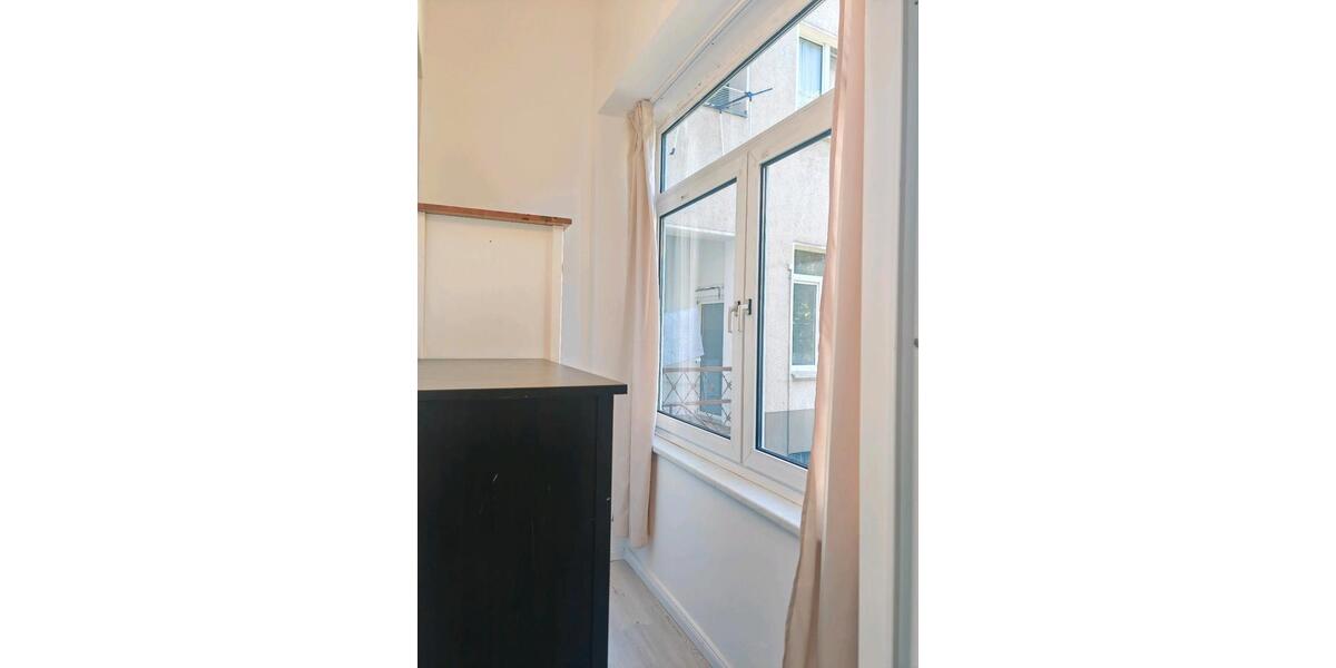 Wohnen auf Zeit Köln Kalk - 1 Zimmer, 15 m&sup2;, 540&euro; | Angebot:26537163