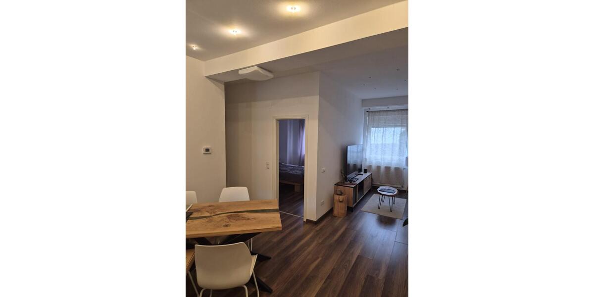 Erdgeschoßwohnung Kaiserslautern - 2 Zimmer, 50 m&sup2;, 600&euro; | Angebot:24509760