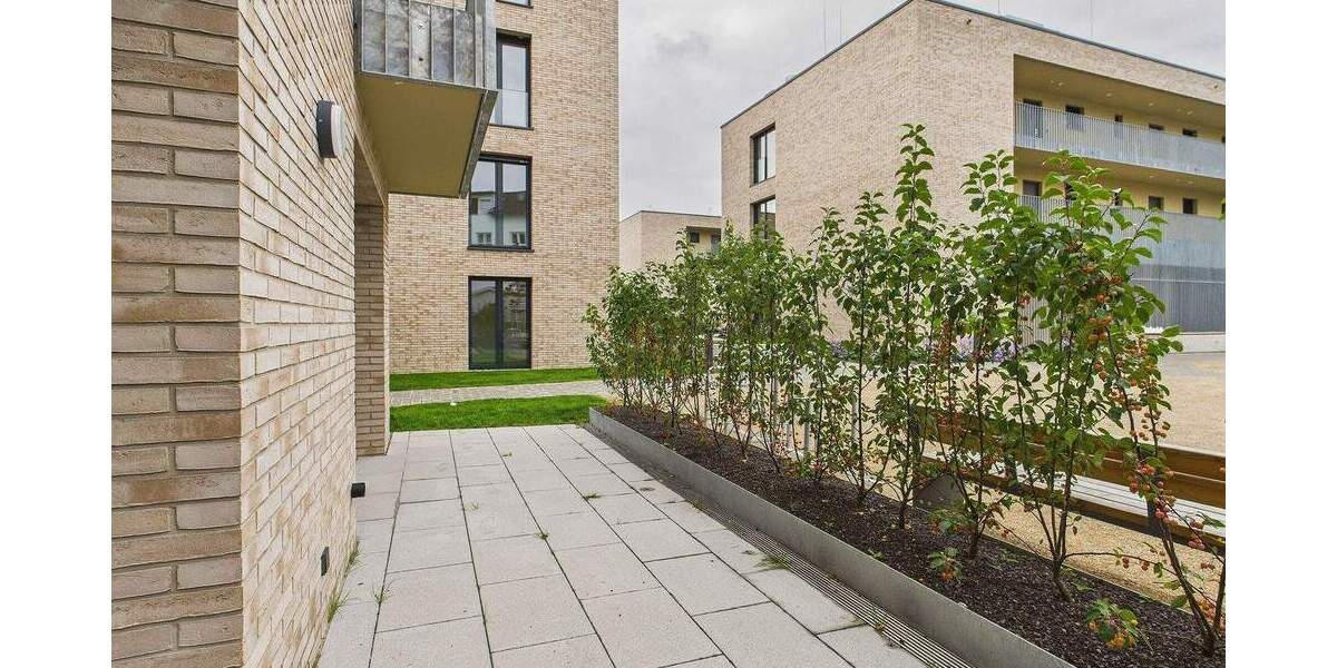 Etagenwohnung Sindelfingen Ost - 2 Zimmer, 69 m&sup2;, 1.320&euro; | Angebot:23222151