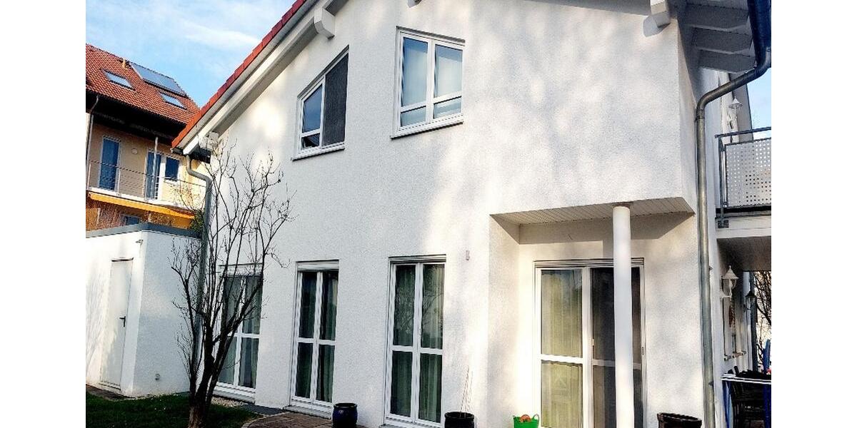 Einfamilienhaus Eislingen (Fils) - 5.5 Zimmer, 166 m&sup2;, 2.100&euro; | Angebot:25960948