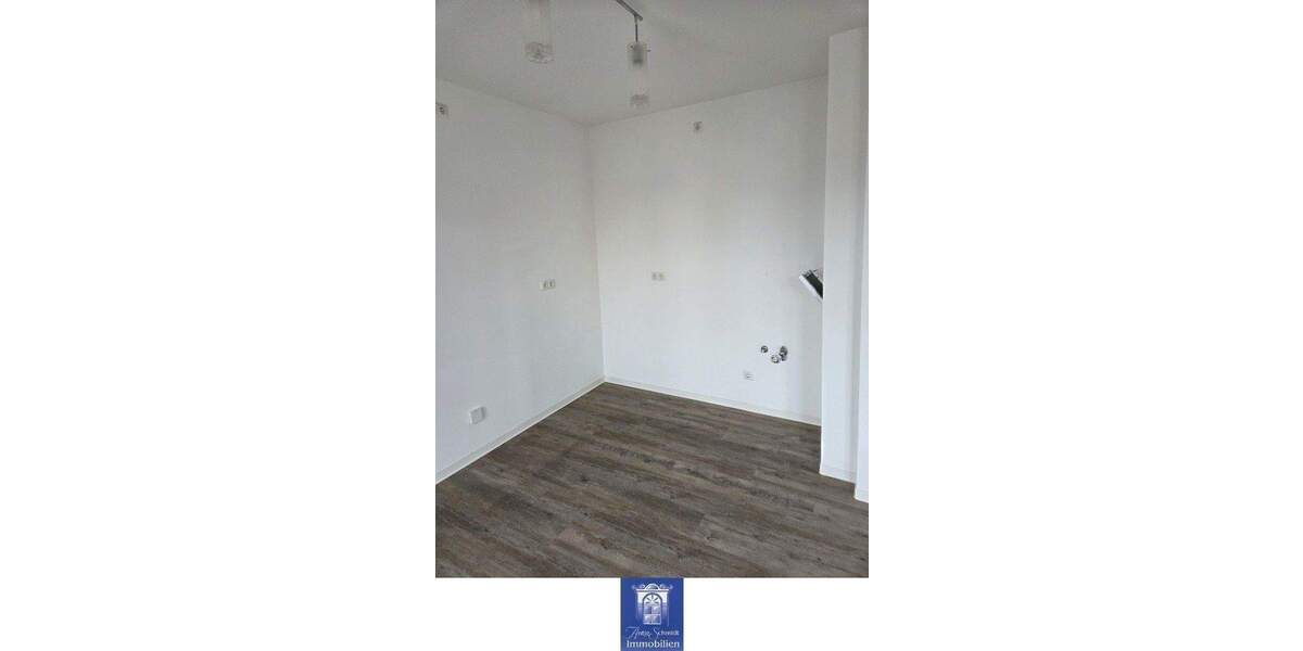 Etagenwohnung Coswig - 4 Zimmer, 119 m&sup2;, 1.433&euro; | Angebot:25749165