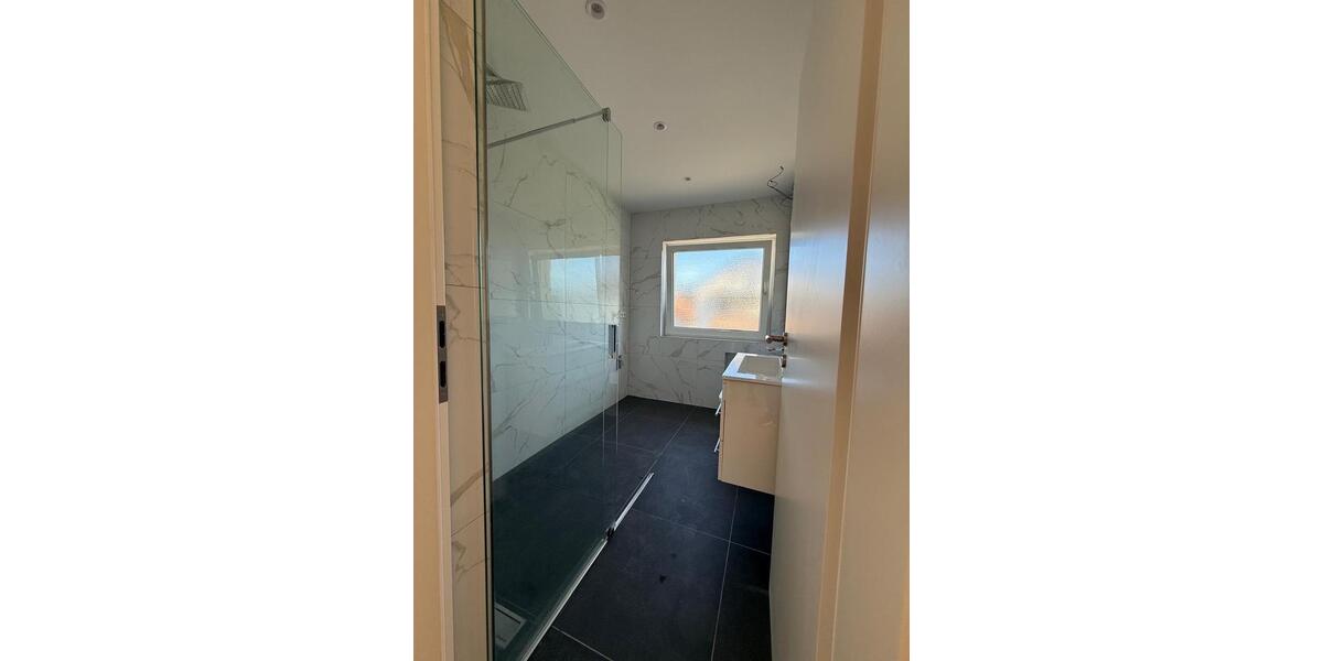 Etagenwohnung Wutöschingen - 4 Zimmer, 100 m&sup2;, 1.190&euro; | Angebot:25636807