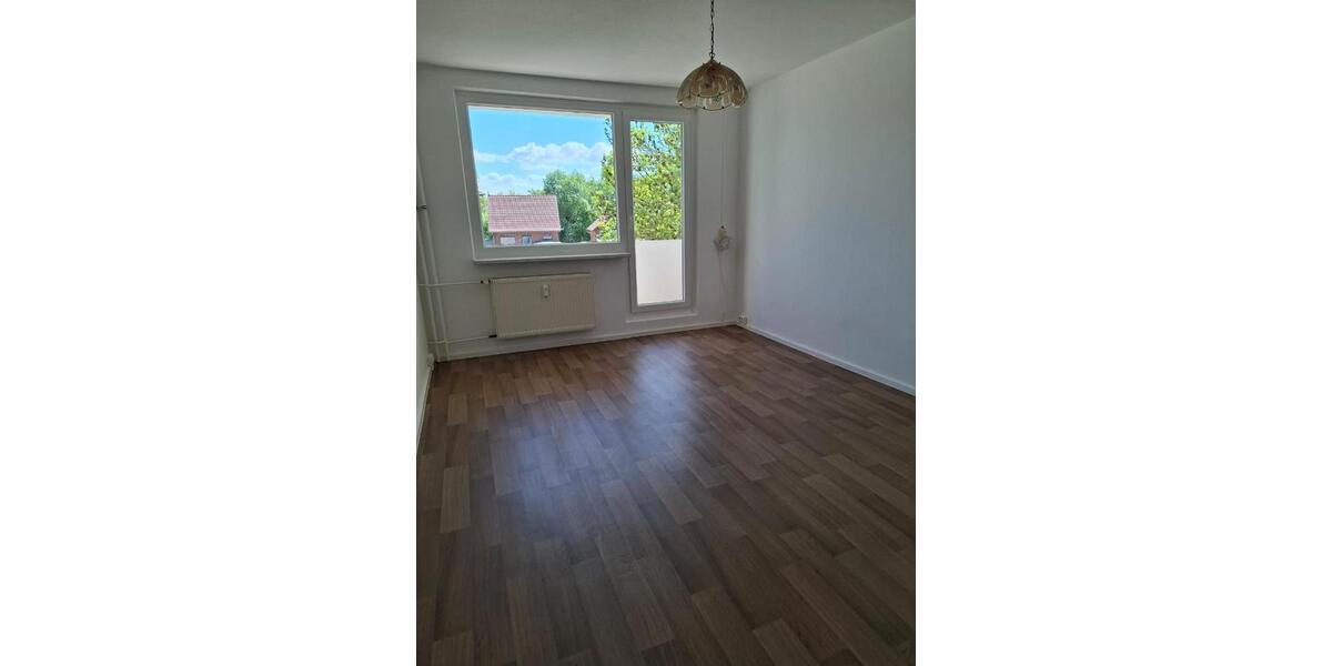 Etagenwohnung Seeland Gatersleben - 3 Zimmer, 61 m&sup2;, 319&euro; | Angebot:20749189