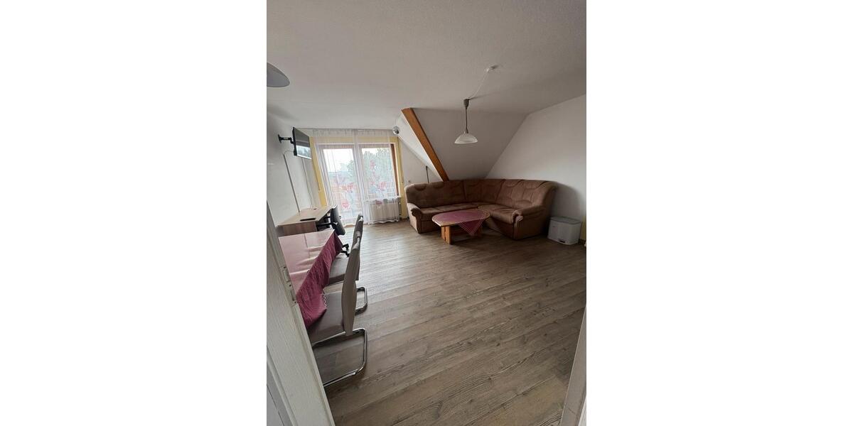 Dachgeschoßwohnung Auhausen Dornstadt - 2 Zimmer, 56 m&sup2;, 700&euro; | Angebot:25934643