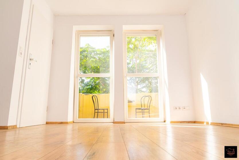 Wohnung zu vermieten – Modern und mitten in der Altstadt, mit Balkon und Parkplatz