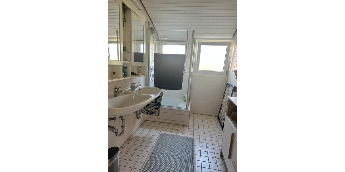 Wohnen auf Zeit Tübingen Schönblick / Winkelwiese - 4 Zimmer, 34 m&sup2;, 700&euro; | Angebot:26250483