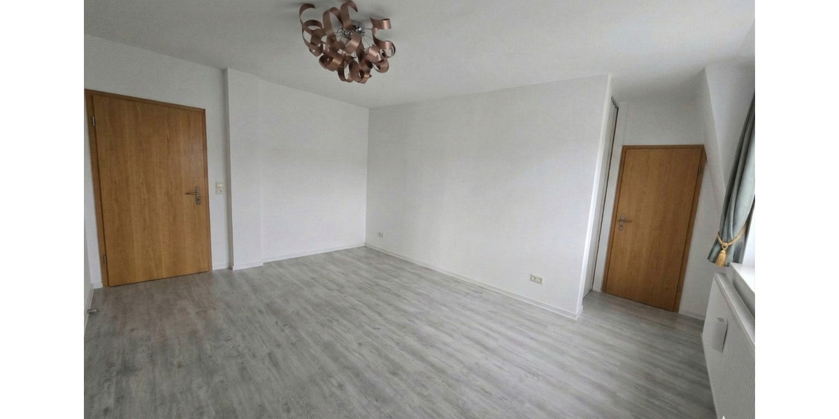 Maisonettenwohnung Schweinfurt Gartenstadt - 5 Zimmer, 206 m&sup2;, 1.620&euro; | Angebot:25941787