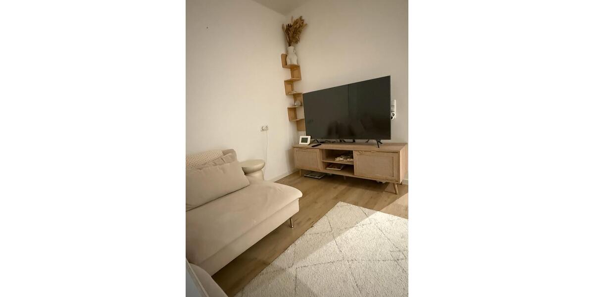 Erdgeschoßwohnung Frankfurt am Main Mitte-West - 3 Zimmer, 80 m&sup2;, 1.430&euro; | Angebot:26630973