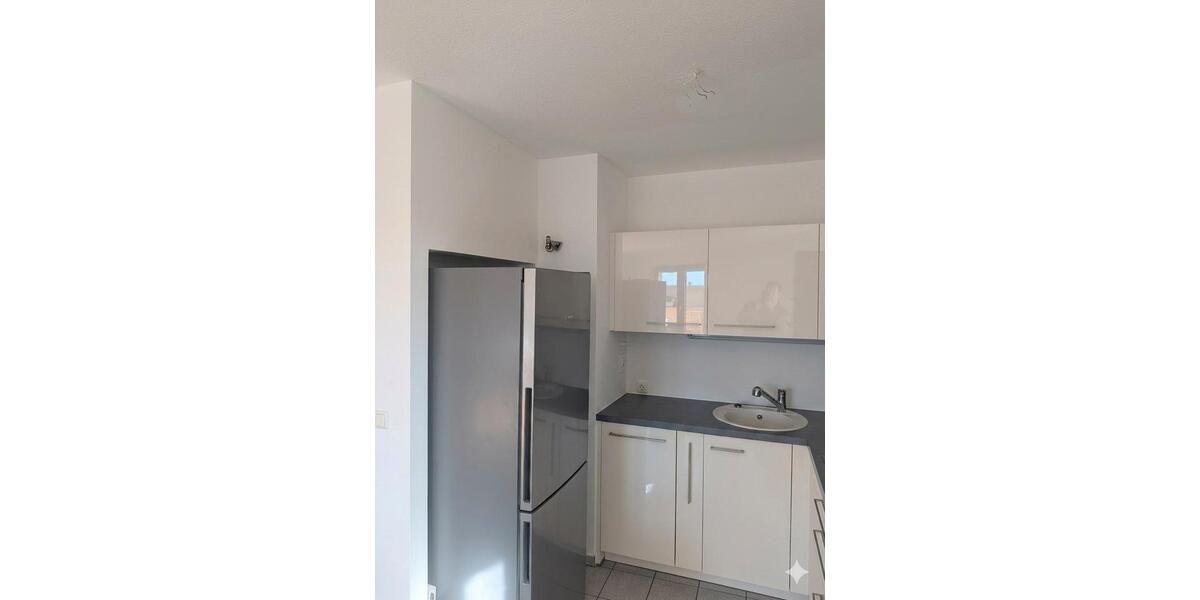 Wohnen auf Zeit Tamm - 1 Zimmer, 15 m&sup2;, 500&euro; | Angebot:26587082