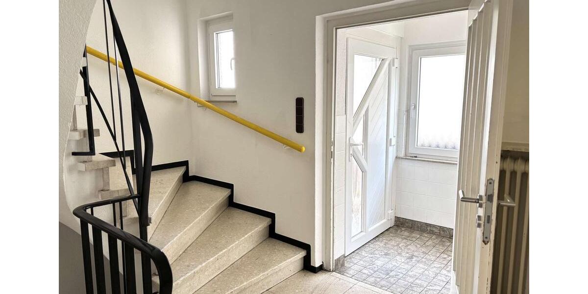 Einfamilienhaus Gießen Wieseck - 9 Zimmer, 192 m&sup2;, 350&euro; | Angebot:26354200
