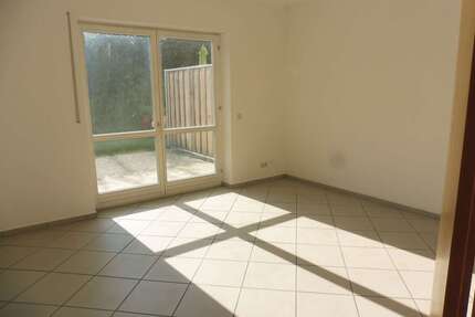 Haus zum Mieten in Bad-Abbach 1.180 € 123 m² 4 zimmer