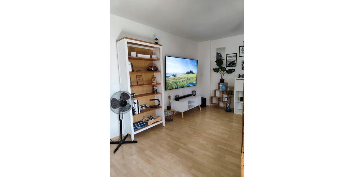 Dachgeschoßwohnung Hof Altstadt - 1 Zimmer, 70 m&sup2;, 660&euro; | Angebot:26621749