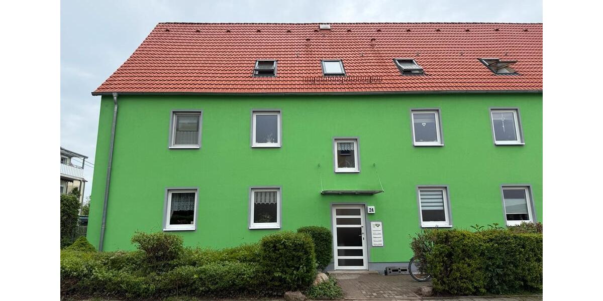 Dachgeschoßwohnung Sömmerda - 4 Zimmer, 92 m&sup2;, 850&euro; | Angebot:26491872