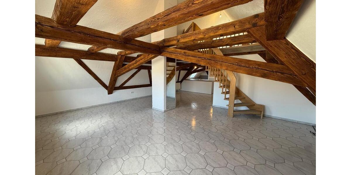 Erdgeschoßwohnung Lonnerstadt - 2.5 Zimmer, 83 m&sup2;, 829&euro; | Angebot:22658313