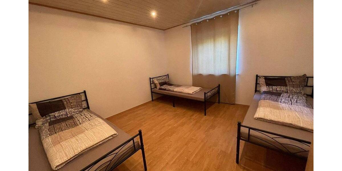 Mehrfamilienhaus, Wohnhaus Fresing Freising - 1 Zimmer, 400 m&sup2;, 500&euro; | Angebot:26825319
