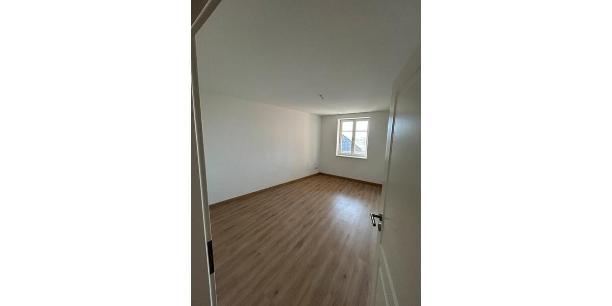 Etagenwohnung Boizenburg/Elbe Elbe - 3 Zimmer, 95 m&sup2;, 995&euro; | Angebot:26069183