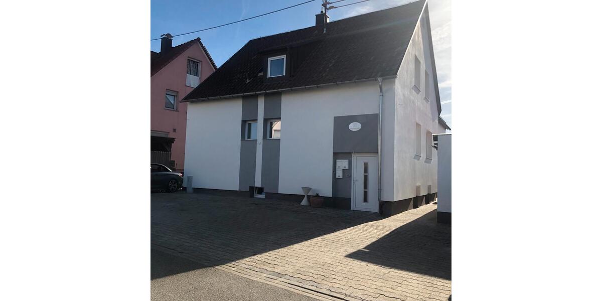 Dachgeschoßwohnung Crailsheim - 4 Zimmer, 115 m&sup2;, 1.090&euro; | Angebot:26618471