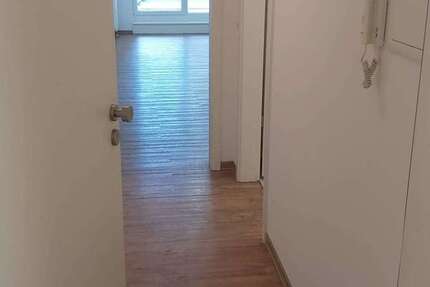 Wohnung Göttingen Nordstadt - 1 Zimmer, 35 m&sup2;, 500&euro; | Angebot:27246609