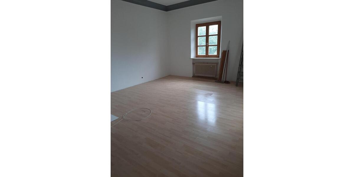 Etagenwohnung Mitterfels - 2 Zimmer, 74 m&sup2;, 550&euro; | Angebot:25287672