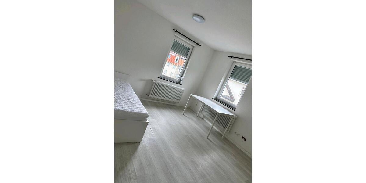 Wohnen auf Zeit Tuttlingen - 5 Zimmer, 180 m&sup2;, 500&euro; | Angebot:26652496
