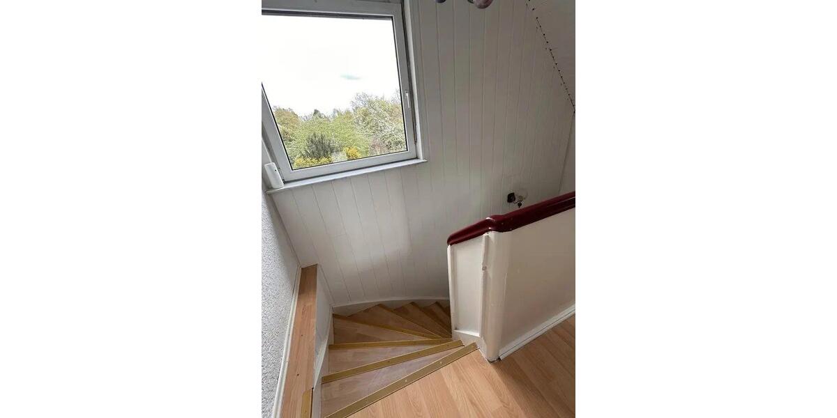 Etagenwohnung Braunfels - 4 Zimmer, 92 m&sup2;, 900&euro; | Angebot:26611211