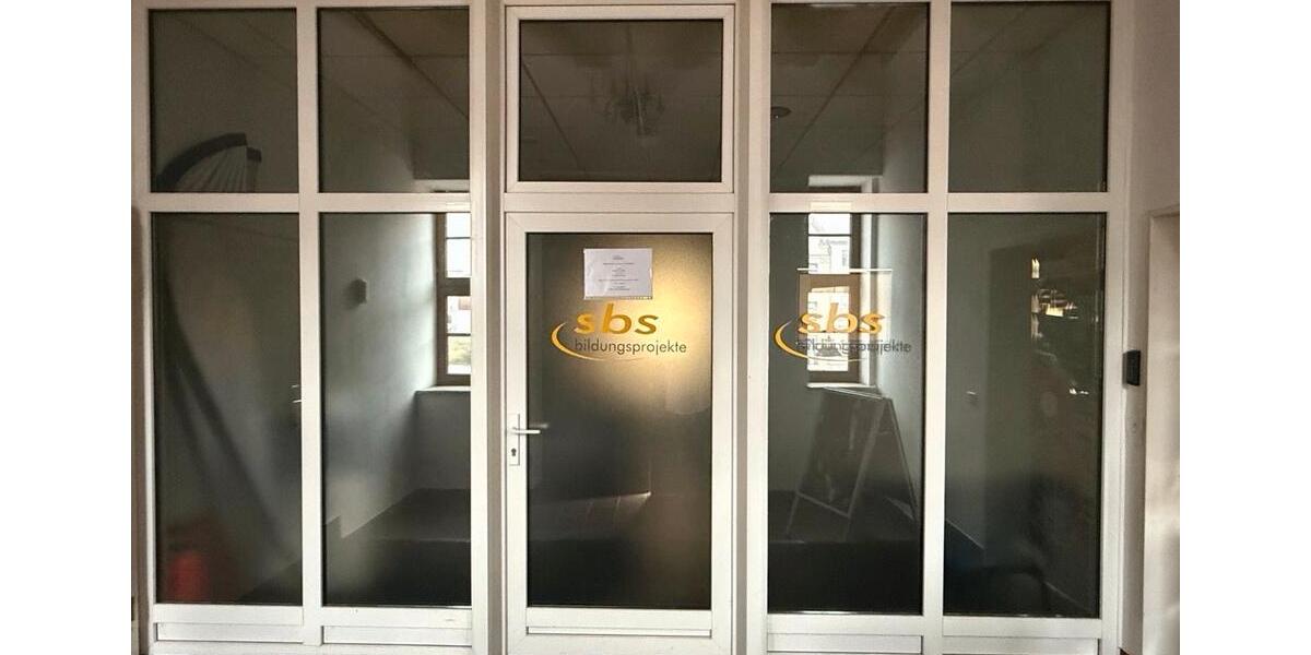 120qm Gewerbefläche zimmer