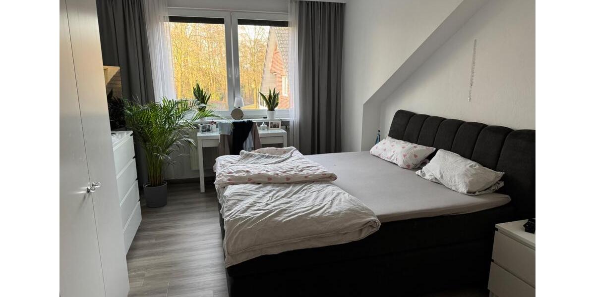 Dachgeschoßwohnung Gütersloh - 3.5 Zimmer, 89 m&sup2;, 950&euro; | Angebot:24814576