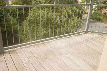 Wohnung Chemnitz Bernsdorf - 3 Zimmer, 72 m&sup2;, 400&euro; | Angebot:27701332