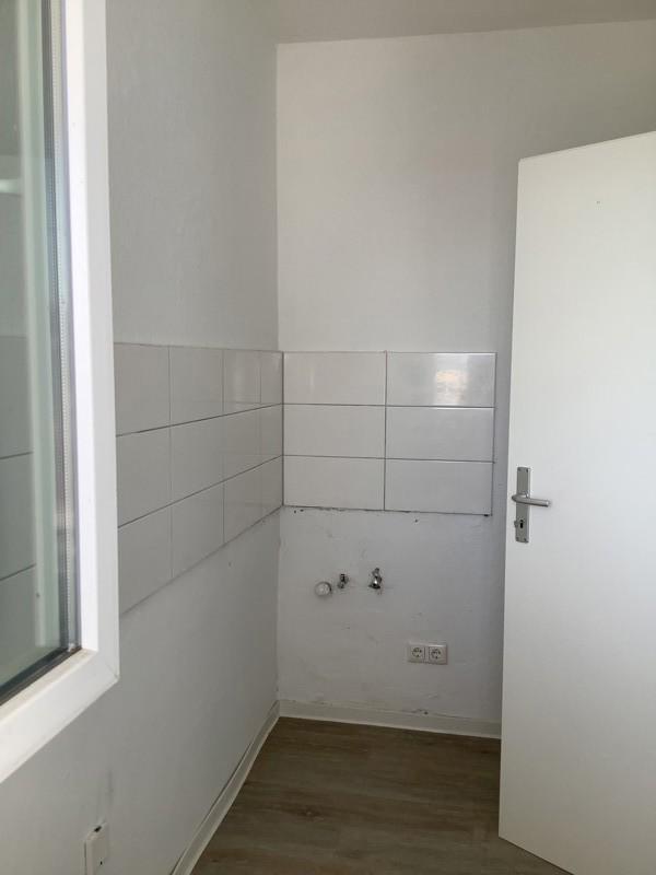 Renoviertes Single Apartment in super zentraler Lage zimmer