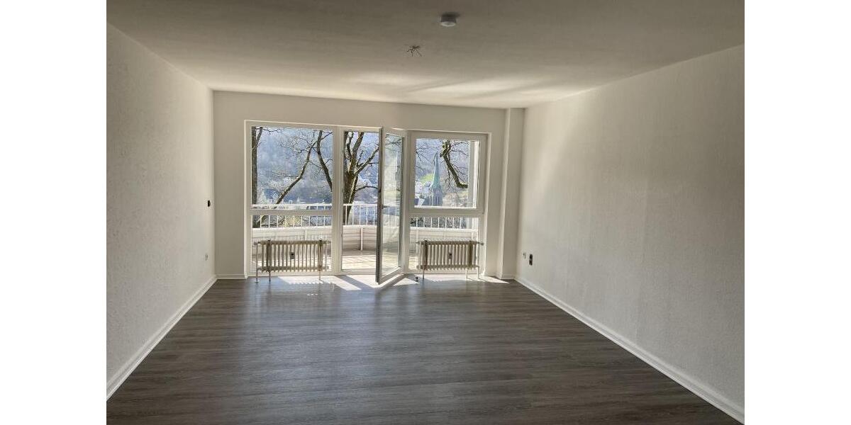 3 Zimmer, Kü, Bad, Gä-WC, Loggia, Sauna zw. Halver - Lüdenscheid 3 zimmer