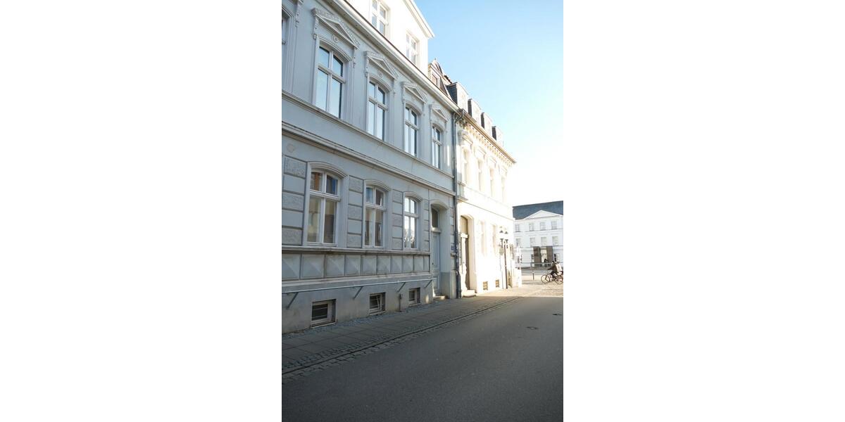 Wohnen auf Zeit Greifswald - 5 Zimmer, 110 m&sup2;, 220&euro; | Angebot:26397494