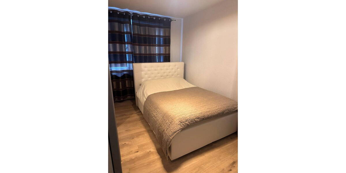 Etagenwohnung Frankfurt - Rödelheim Rödelheim - 2 Zimmer, 54 m&sup2;, 1.000&euro; | Angebot:26128044