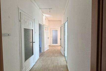 Wohnung Waldheim - 3 Zimmer, 90 m&sup2;, 450&euro; | Angebot:24598527