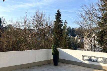 Wohnung Wiesbaden Nordost - 4 Zimmer, 127 m&sup2;, 1.900&euro; | Angebot:25432563