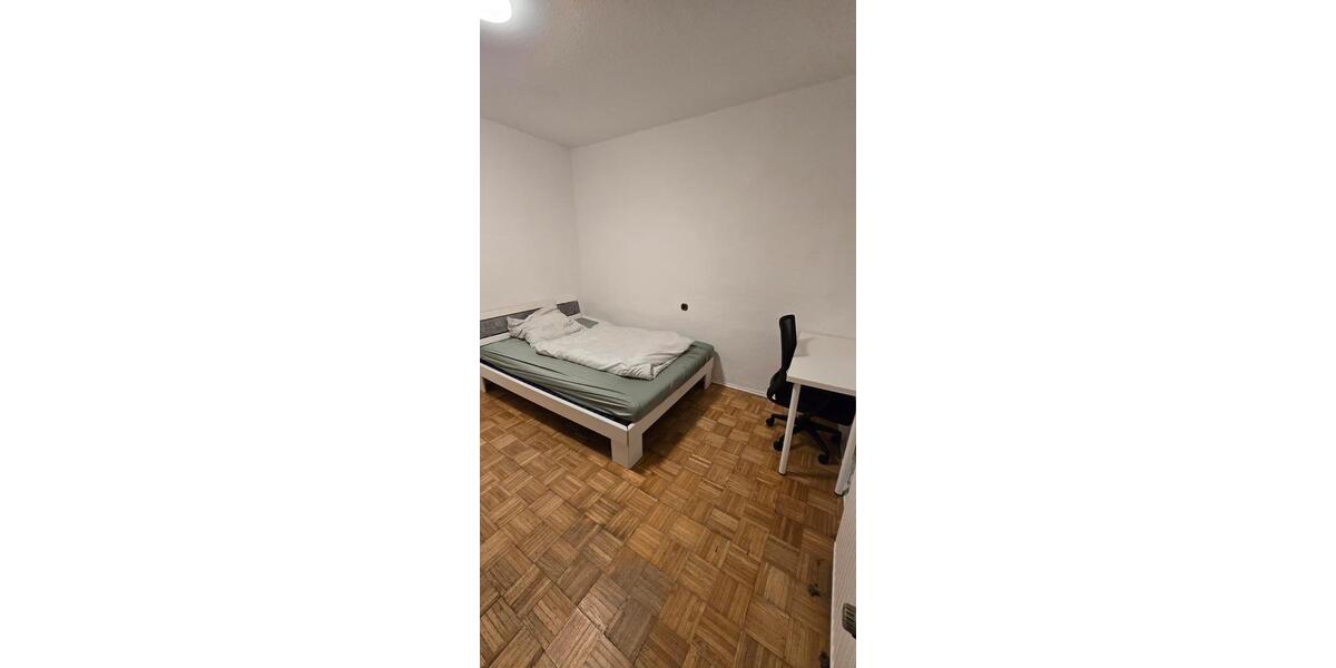 Wohnen auf Zeit Velbert Langenberg - 8 Zimmer, 150 m&sup2;, 450&euro; | Angebot:25550413