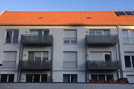 Wohnung Erlangen Innenstadt - 2 Zimmer, 76 m&sup2;, 950&euro; | Angebot:26730833