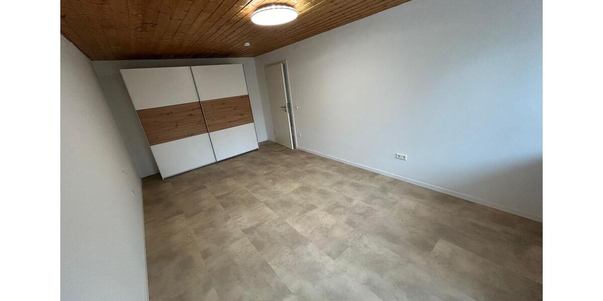 Reihenhaus Kaiserslautern Betzenberg - 4 Zimmer, 125 m&sup2;, 1.500&euro; | Angebot:25921690