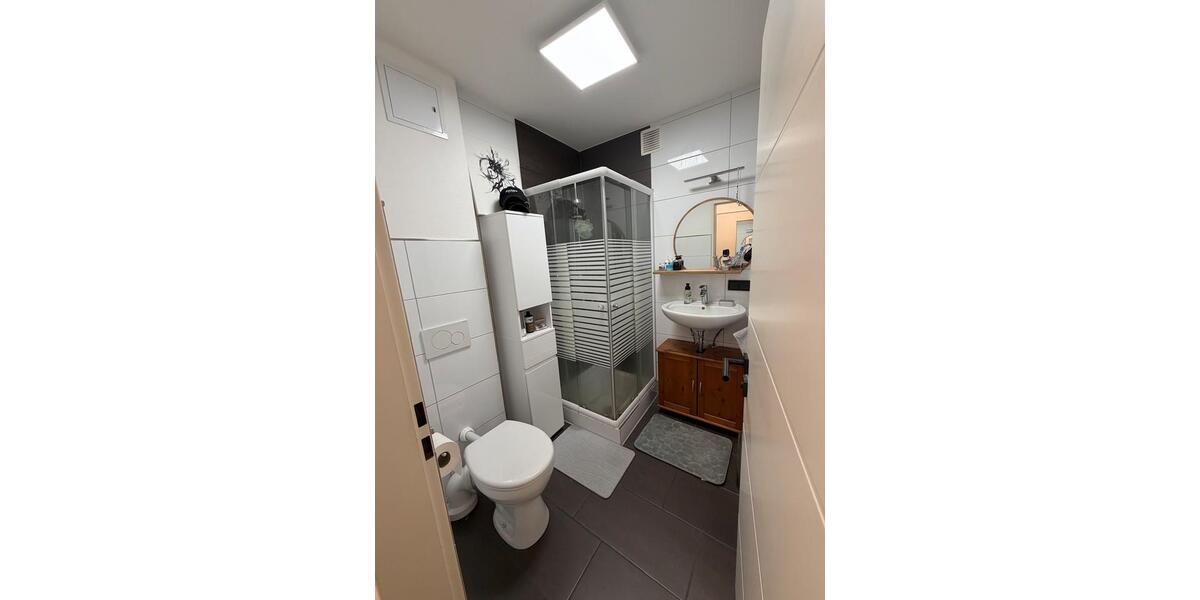 Dachgeschoßwohnung Regensburg Konradsiedlung - 1 Zimmer, 34 m&sup2;, 700&euro; | Angebot:26277303