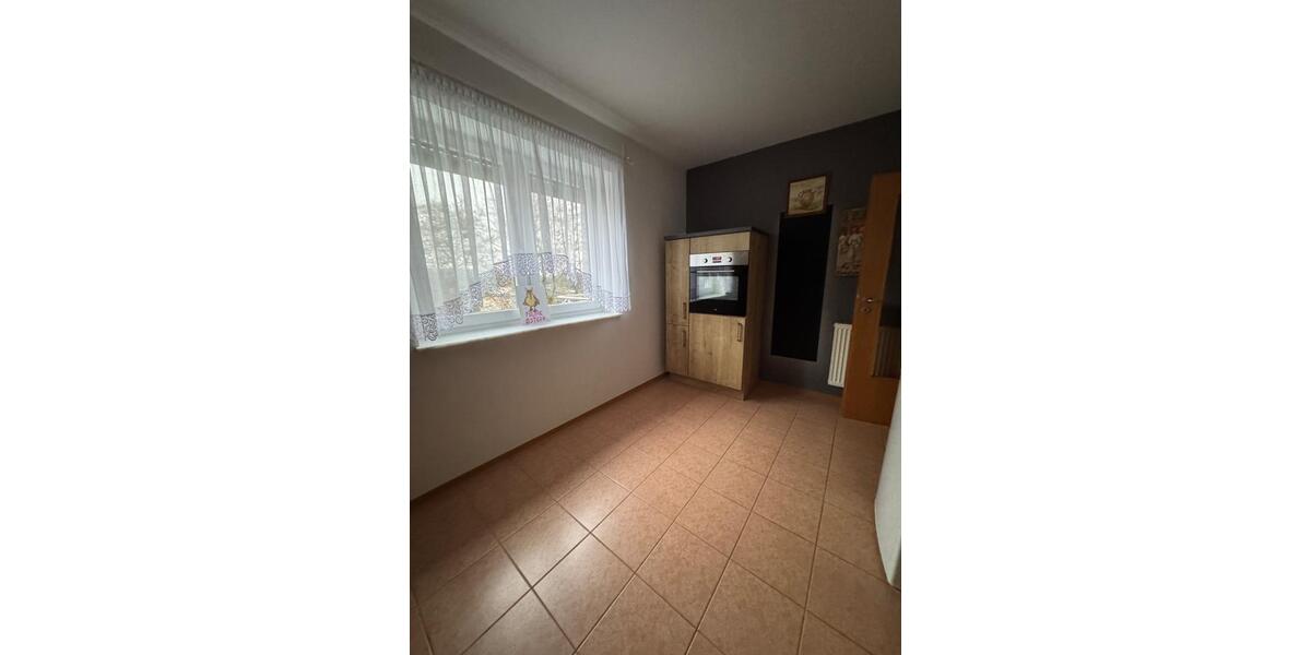 Etagenwohnung Lich - 3 Zimmer, 95 m&sup2;, 1.000&euro; | Angebot:26548811