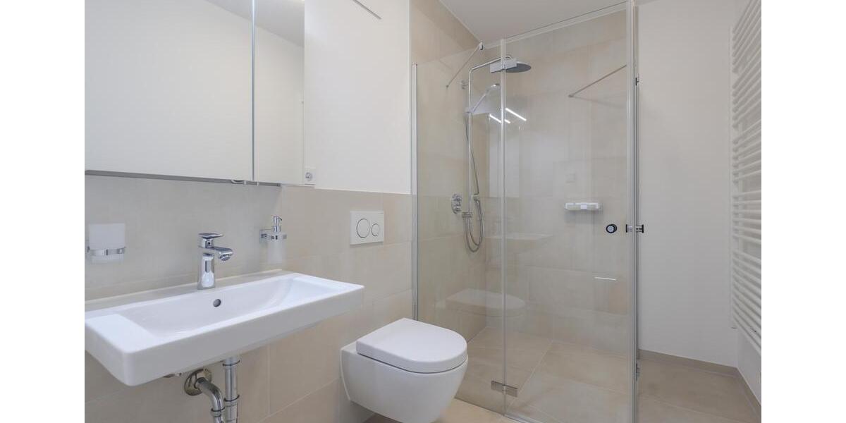 Etagenwohnung Berlin Neukölln - 2 Zimmer, 55 m&sup2;, 1.095&euro; | Angebot:26111451