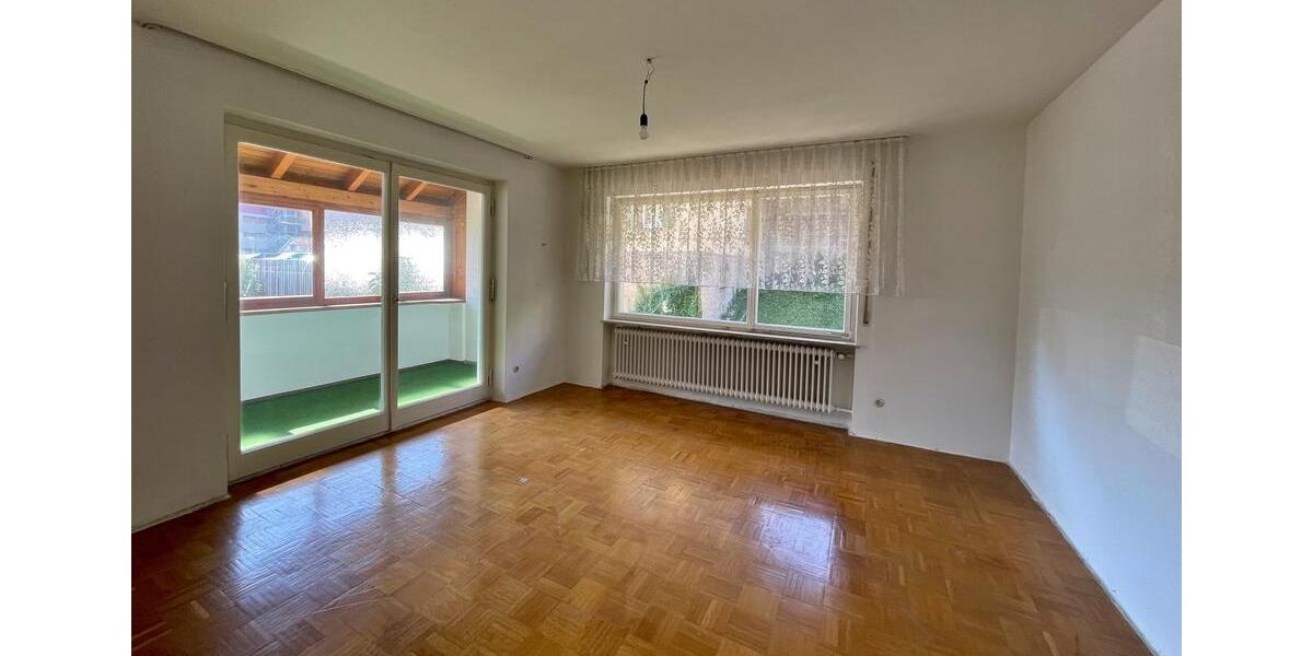 Mehrfamilienhaus, Wohnhaus Horb am Neckar - 11 Zimmer, 220 m&sup2;, 2.900&euro; | Angebot:25920770