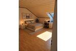 Dachgeschoßwohnung Duisburg Ruhrort - 4 Zimmer, 100 m&sup2;, 500&euro; | Angebot:26190200