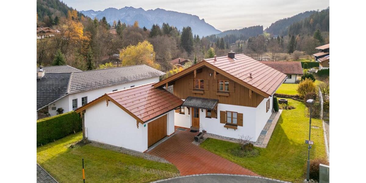 Idyllisches Einfamilienhaus mit Chalet-Charakter und Kaiserblick 4 zimmer