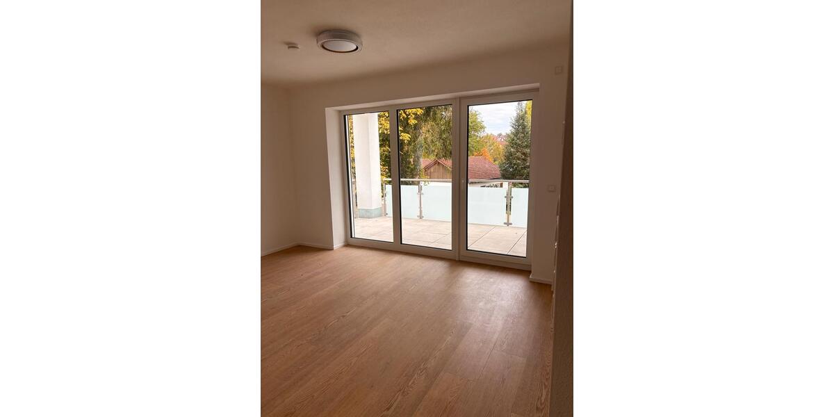 Erdgeschoßwohnung Lauchheim - 3 Zimmer, 105 m&sup2;, 1.250&euro; | Angebot:24685784