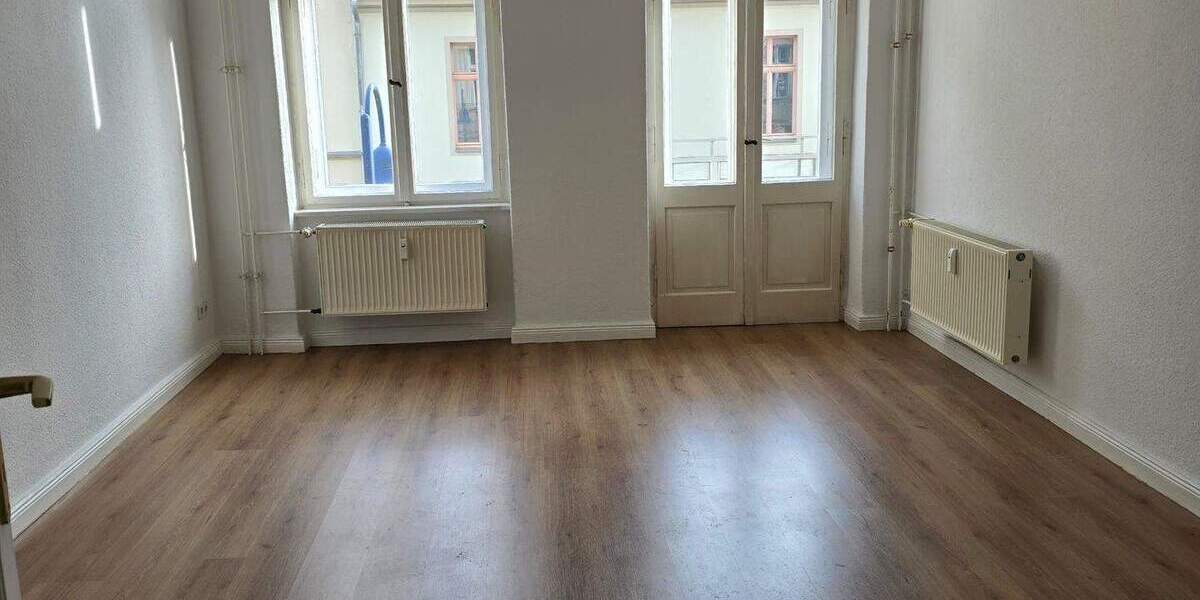 Etagenwohnung Frankfurt (Oder) Frankfurt - 2 Zimmer, 67 m&sup2;, 530&euro; | Angebot:24828385