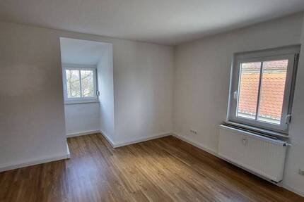 Moderne Dachgeschoss Wohnung nähe Innenstadt